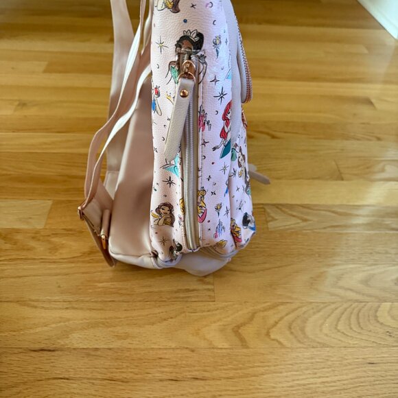 Petunia Pickle Bottom Disney Princesses Pivot Backpack Tote - Picture 7 of 15